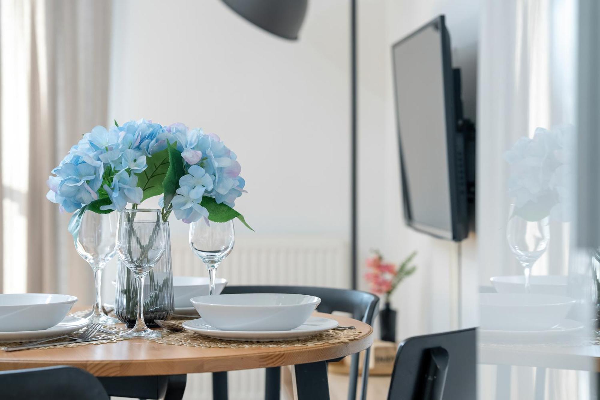 Very Berry - Zwierzyniecka 30 - Check In 24h, Parking, Lift Apartament *